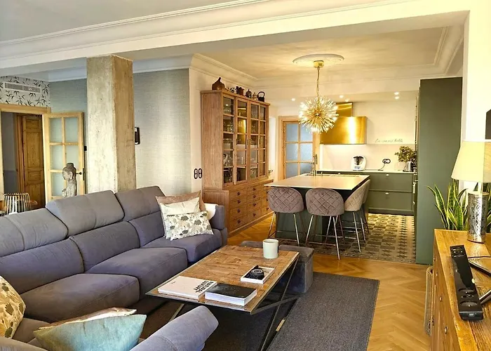 Alto Standing, Centrico, Ideal Alquiler Corporativo Parking Zaragoza